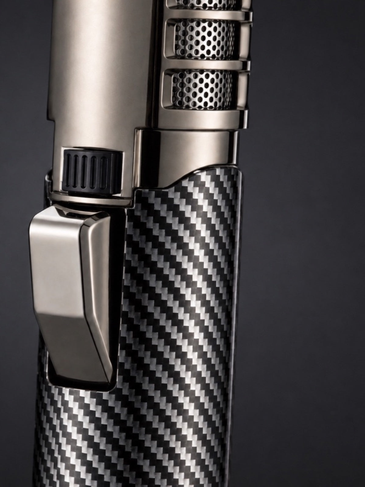 Close view of the SG006 ignition lever and grip
